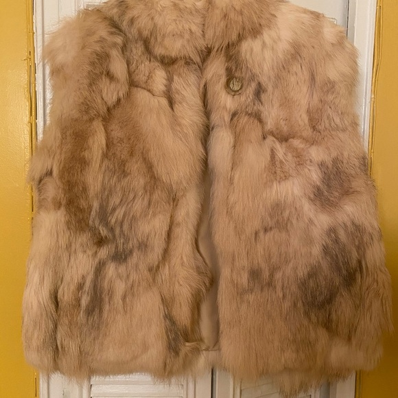 Fur Vest - Picture 2 of 5